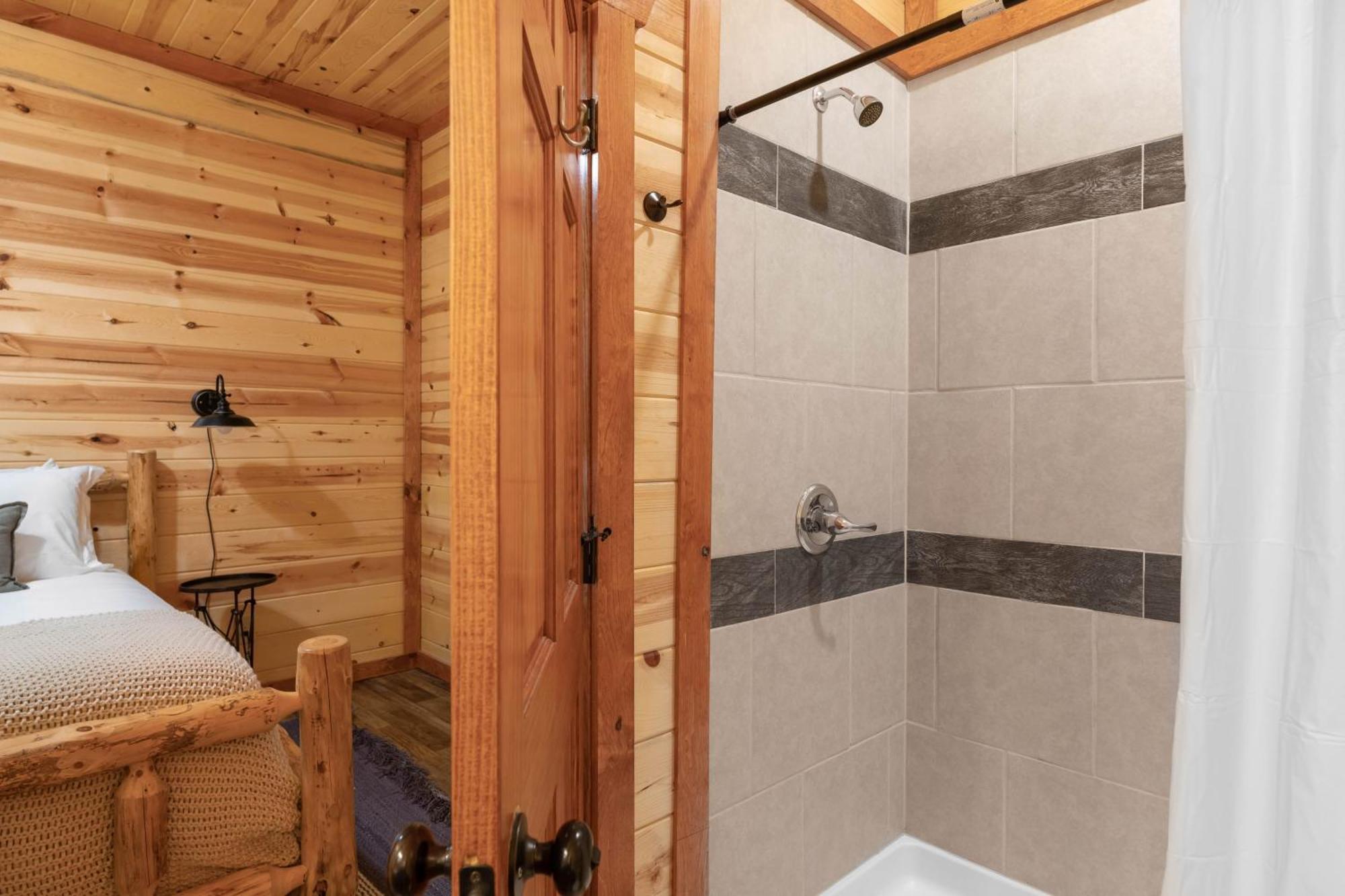 Sugarland By Avantstay Sleeps 28 Home Theatre Two Hot Tubs Indoor Pool Incredible Views Pigeon Forge Dış mekan fotoğraf