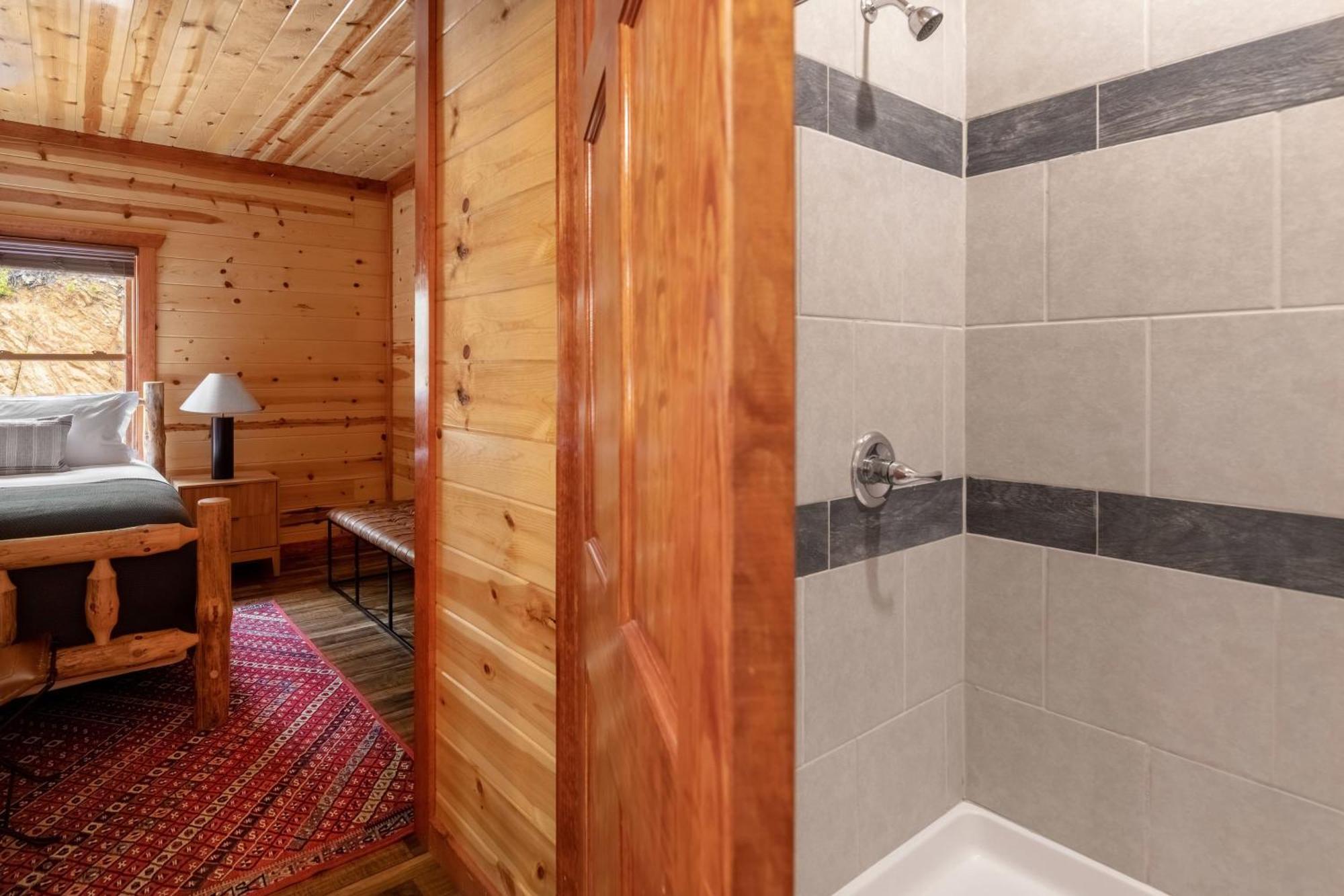 Sugarland By Avantstay Sleeps 28 Home Theatre Two Hot Tubs Indoor Pool Incredible Views Pigeon Forge Dış mekan fotoğraf