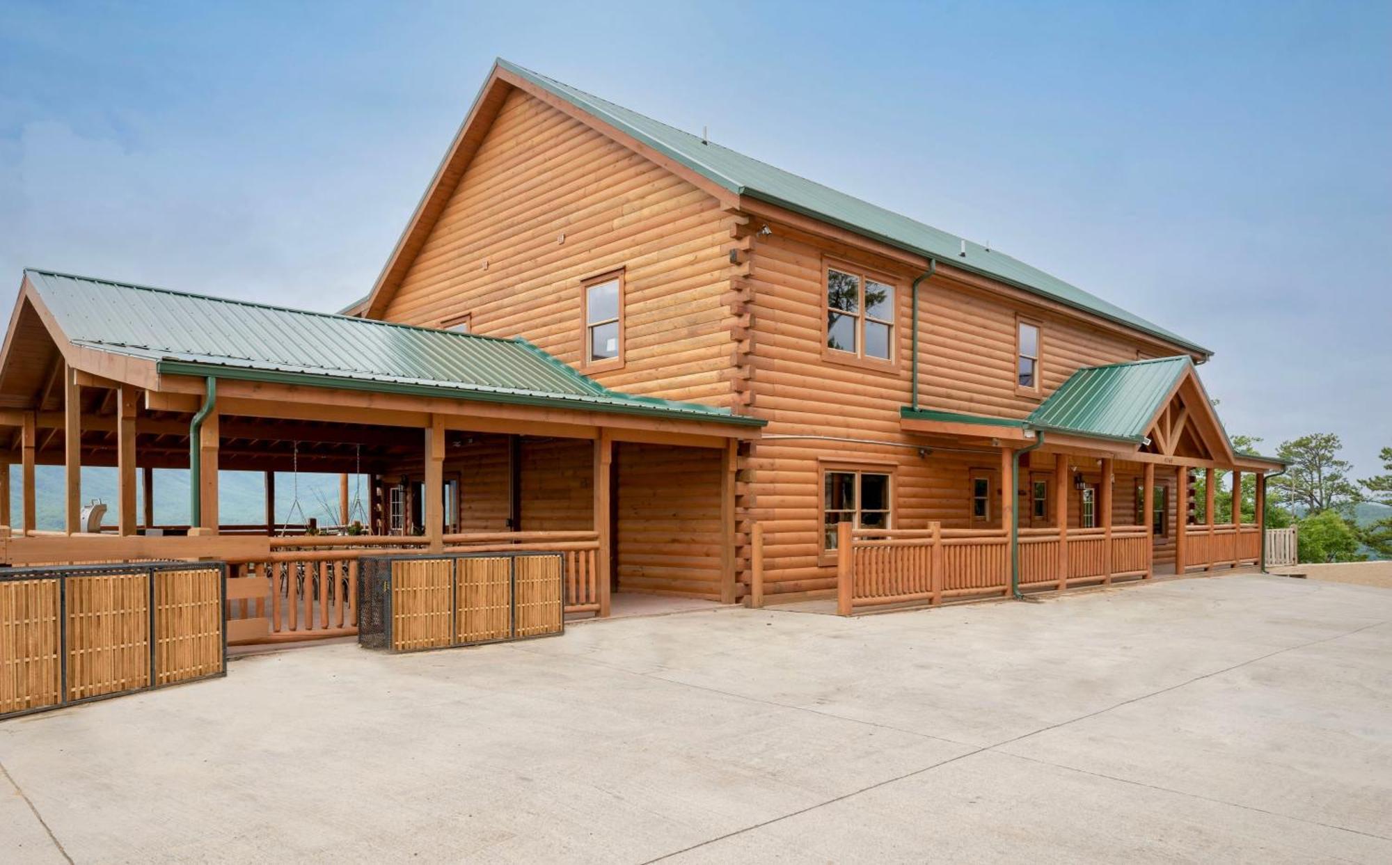Sugarland By Avantstay Sleeps 28 Home Theatre Two Hot Tubs Indoor Pool Incredible Views Pigeon Forge Dış mekan fotoğraf